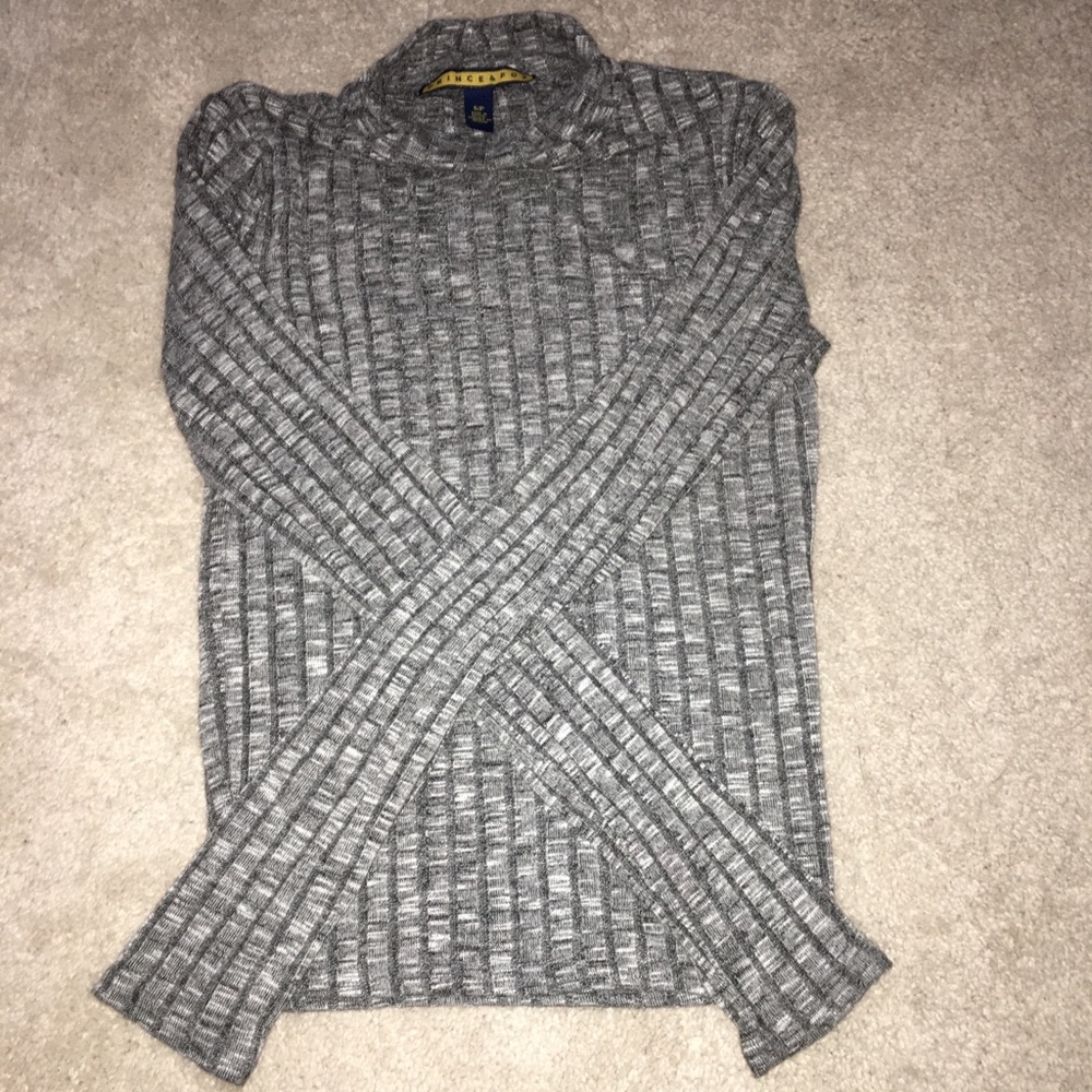 Grey sweater